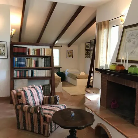 Oda ve Kahvaltı La Casa Di Sergio 4*